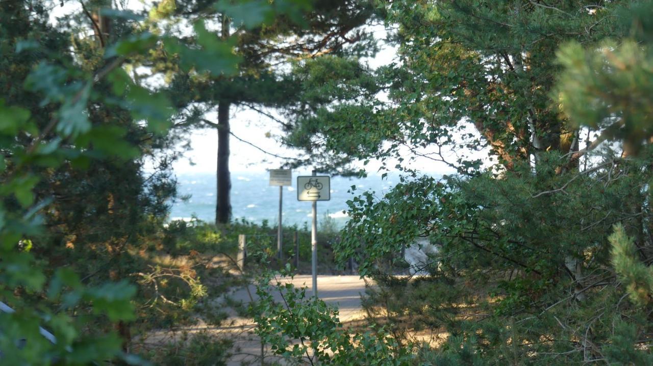 Zu Haus In Der Ferne Villa Baabe Exteriör bild
